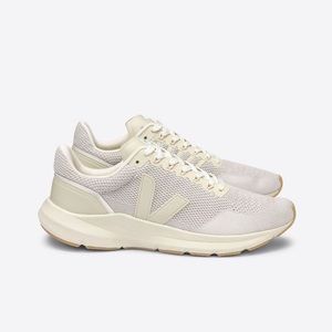 Veja Marlin running sneakers size 8 women